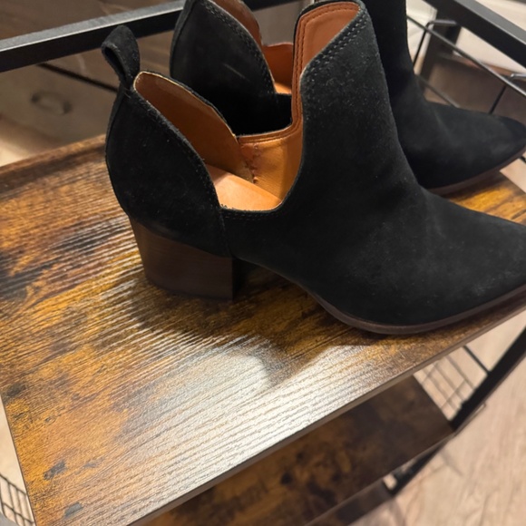 Lucky brand boots - Picture 2 of 2